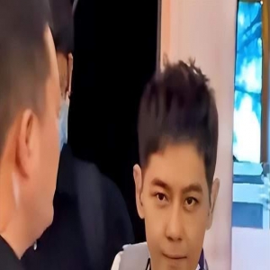 林志颖康复出席品牌活动，粉丝感动落泪！外貌变化引热议