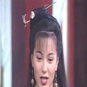 “最美郭芙”当红息影，多年后近照曝光，被传出疑似整容